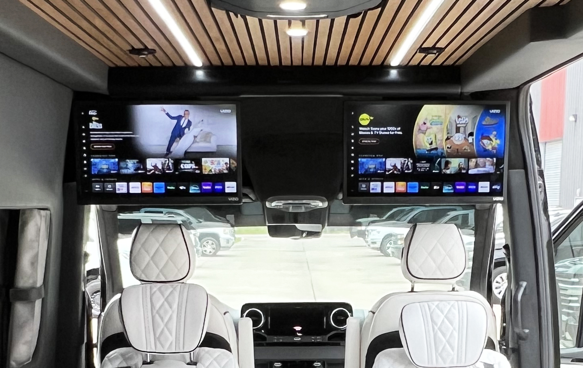 INTERIOR FEATURES – staginglandyachtmw.com