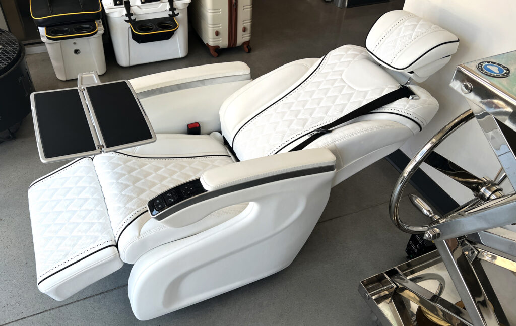 Reclining Massage Chairs w/ Tables